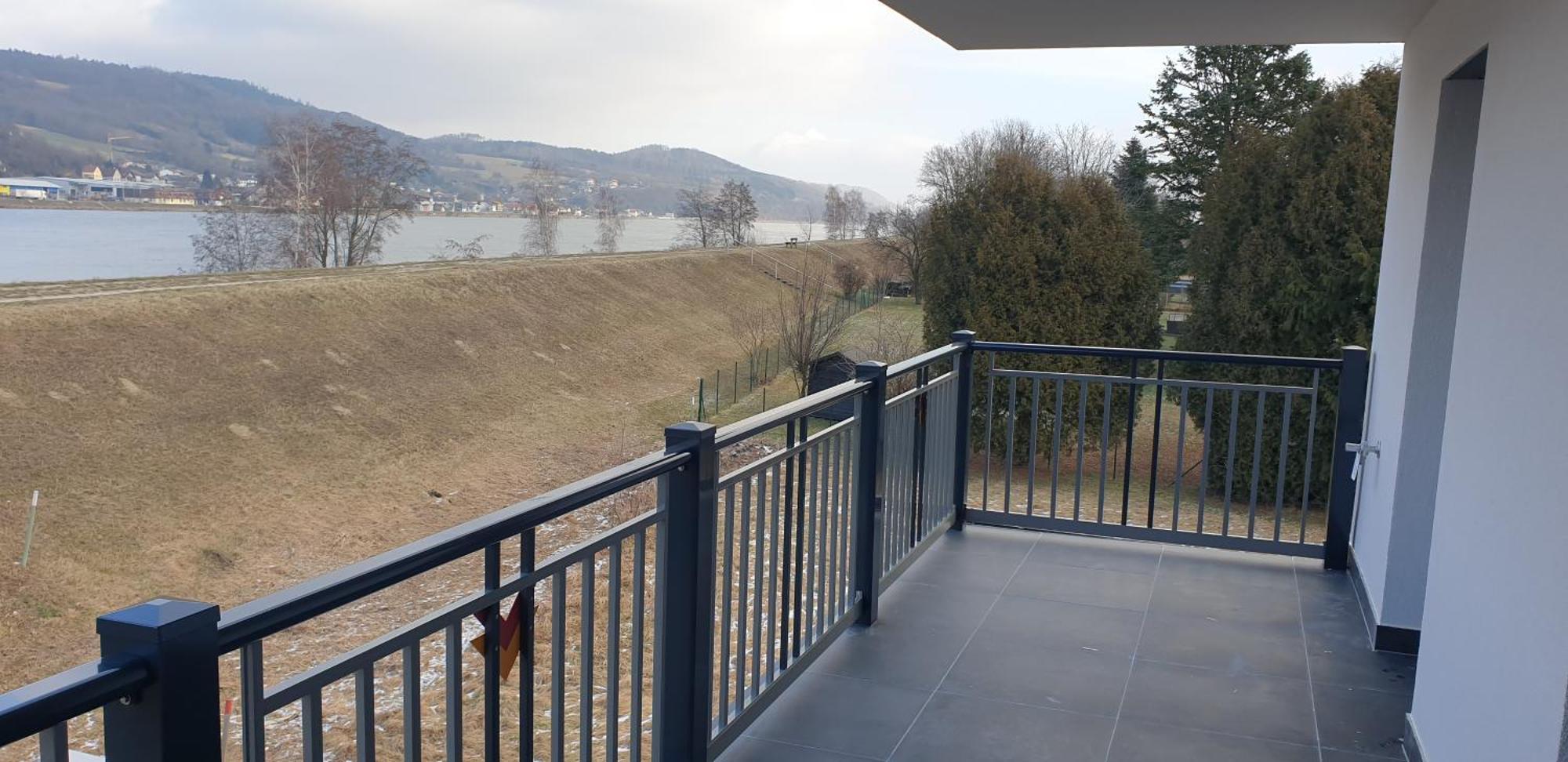 Apartment An Der Donau Krumnussbaum Exterior photo